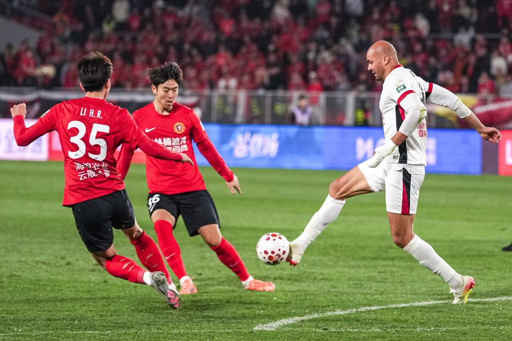 从百米飞人到世界田径焦点诺阿莱尔斯如何以速度改写短跑新时代传奇之路